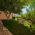 For Friends Apartman *