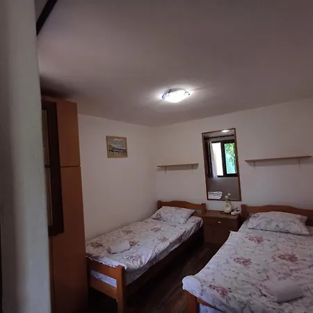 Apartment For Friends *
